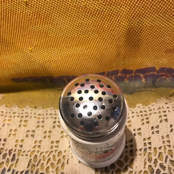 Cafe Italia Parmesan Shaker - Picture 2 of 5